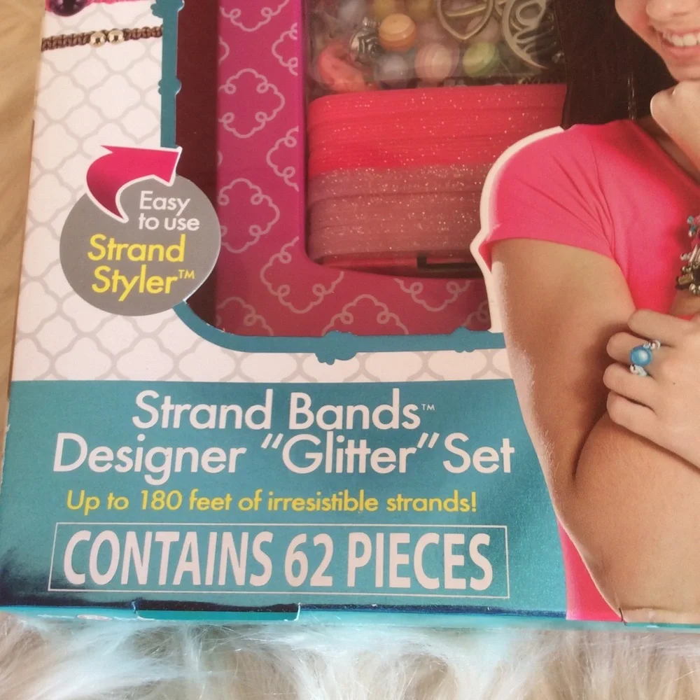 NWOT Make2Wear Designer “Glitter” Strand Bands